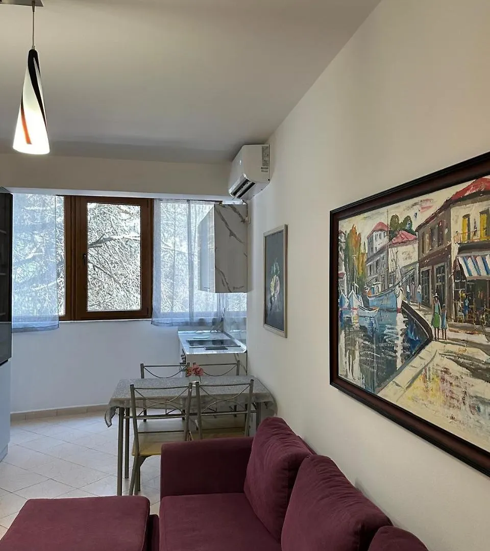 Under Pines - Beach Apartment Golem  Golem (Tirana)